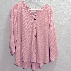 Women’s No Boundaries Light Knit Criss Cross Shirt - 3XL